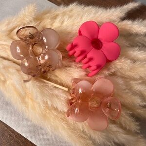 Flow claw clips